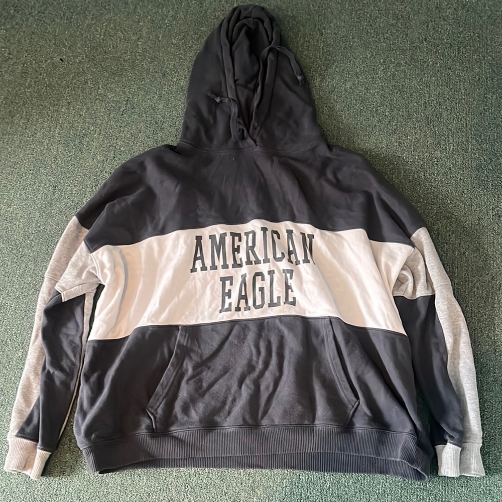 American Eagle Sweatshirt